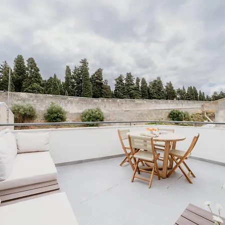 Apartment Mary Orange - No 232 2 - Modern & Inviting Lisbon