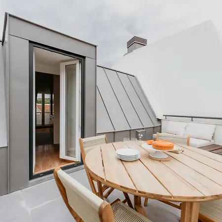 Mary Orange - No 232 2 - Modern & Inviting Apartment *