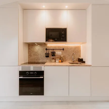 Mary Orange - No 232 2 - Modern & Inviting Apartament Lizbona