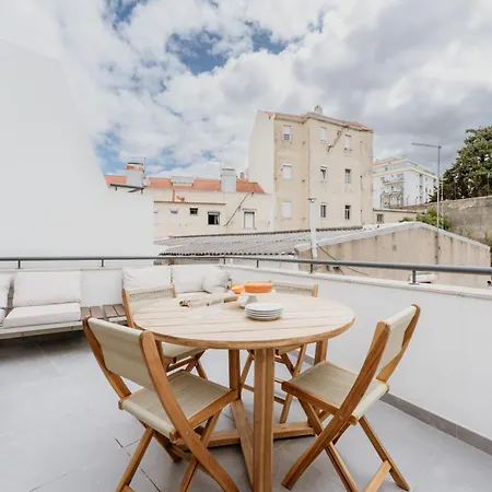 Mary Orange - No 232 2 - Modern & Inviting * Lissabon